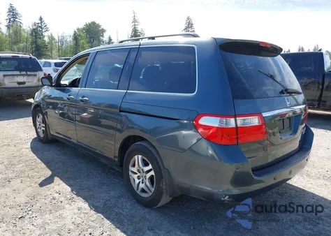 2005 Honda Odyssey Touring from USA, damaged, VIN 5FNRL38825B008667